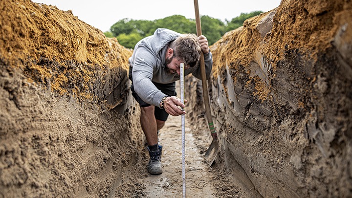 Die Rocholl GmbH ist Ihr Experte für Gartenbau, Landschaftsbau, Tiefbau und Sportplatzbau aus Krefeld.