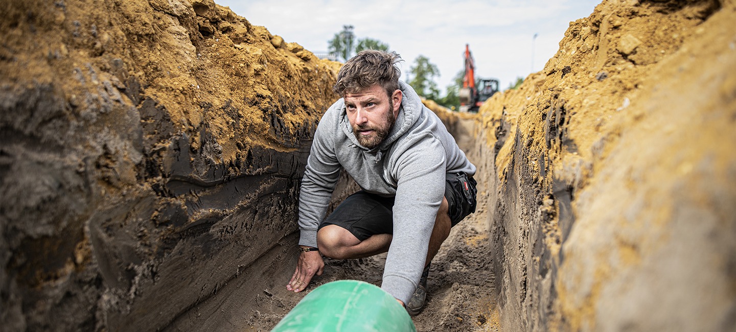 Die Rocholl GmbH ist Ihr Experte für Gartenbau, Landschaftsbau, Tiefbau und Sportplatzbau aus Krefeld.